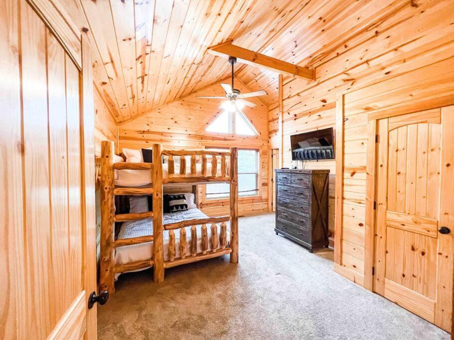 Indoor Heated Pool Hot Tub Cabin Sevierville Zewnętrze zdjęcie